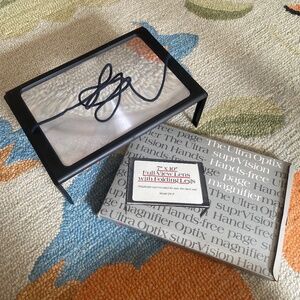 90s I UltraOptix I SuprVision Hands-Free Page Magnifier